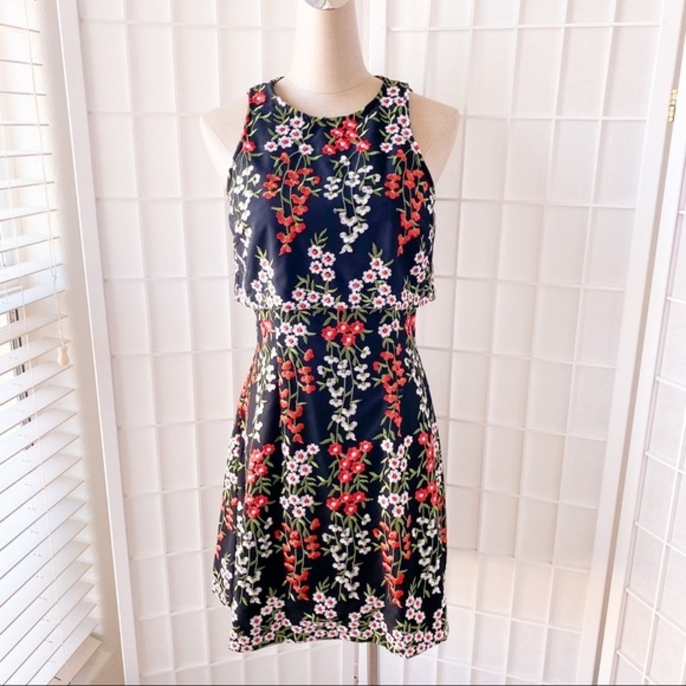 GIANNI BINI Tobin Crepe Embroidered Floral Dress